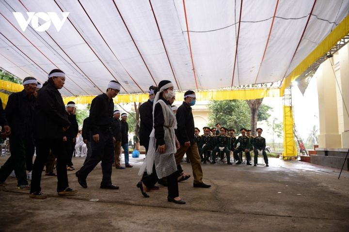 Lễ viếng, truy điệu 13 liệt sĩ hy sinh tại thủy điện Rào Trăng 3 - 12