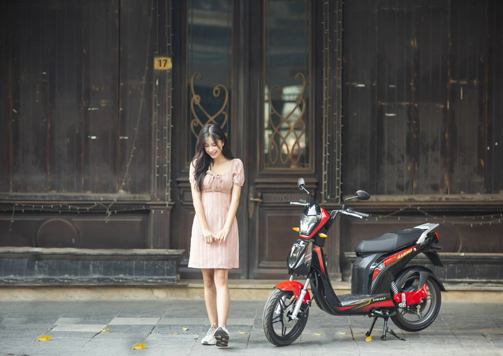 Xe máy điện đắt hay rẻ? - 2