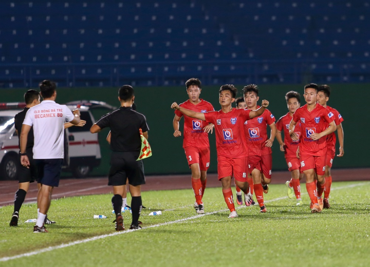 SLNA 'ngã ngựa' tại VCK giải bóng đá Vô địch U15 Quốc gia - 2