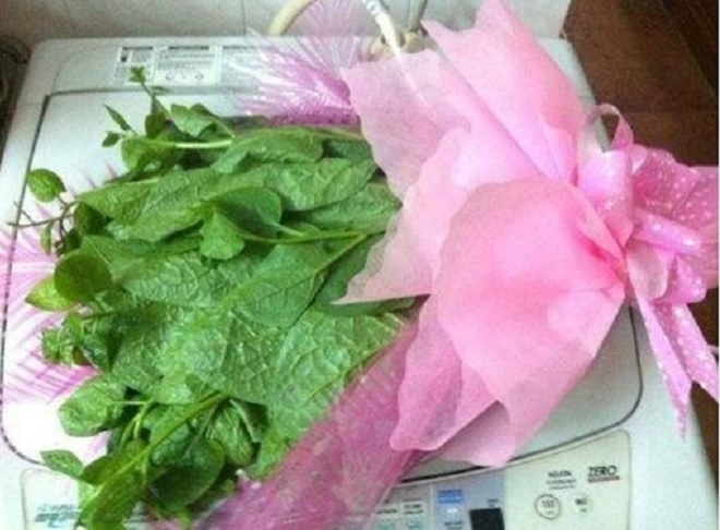 Ảnh chế 'bá đạo' về ngày 20/10 khiến dân mạng cười lăn - 1