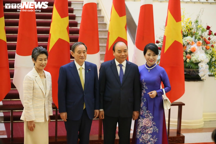 Ảnh: Thủ tướng Nguyễn Xuân Phúc tiếp đón Thủ tướng Nhật Bản Yoshihide Suga - 7
