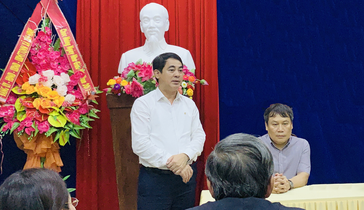 Vietcombank ủng hộ 11 tỷ đồng hỗ trợ đồng bào miền Trung vượt qua khó khăn - 3