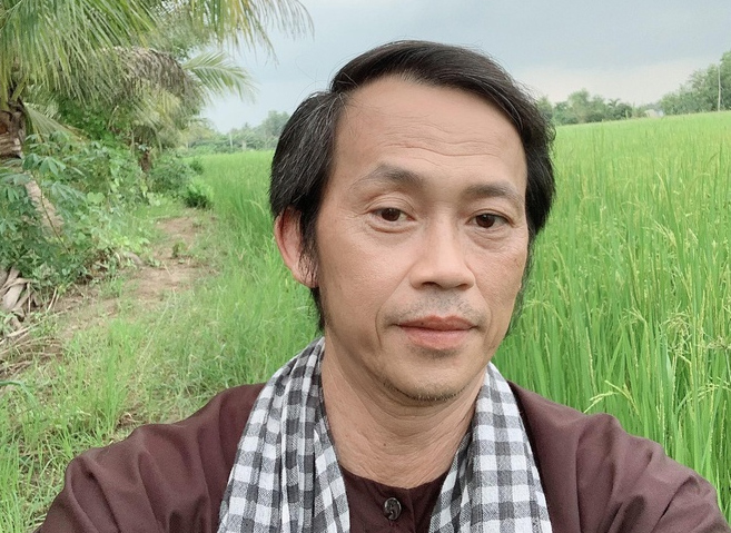 Sau 2 ngày, Hoài Linh kêu gọi được hơn 5 tỷ đồng giúp người dân miền Trung - 1