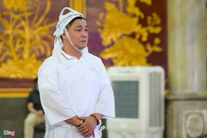 Giáng My, Việt Trinh khóc trong tang lễ NSND Lý Huỳnh - 2