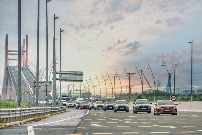 Dàn SUV Toyota gây ấn tượng trong hành trình Hà Nội - Quảng Ninh - 11