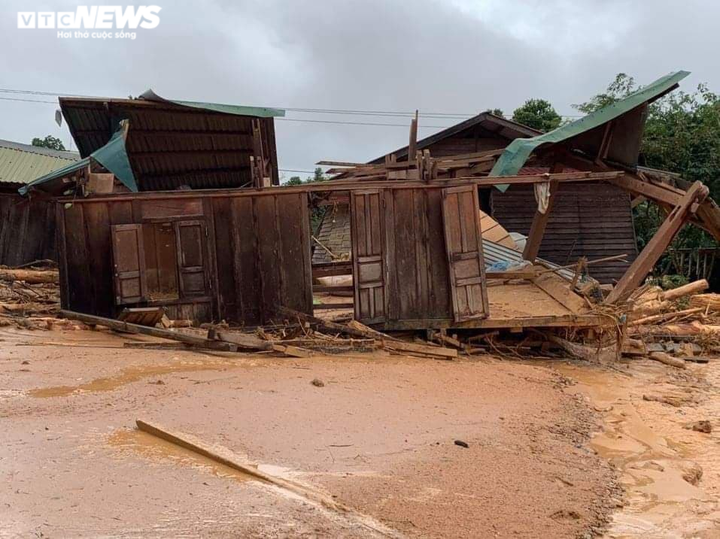 Xót xa hình ảnh hoang tàn, bị cô lập sau lũ lụt của 2 xã nghèo ở Quảng Trị - 8