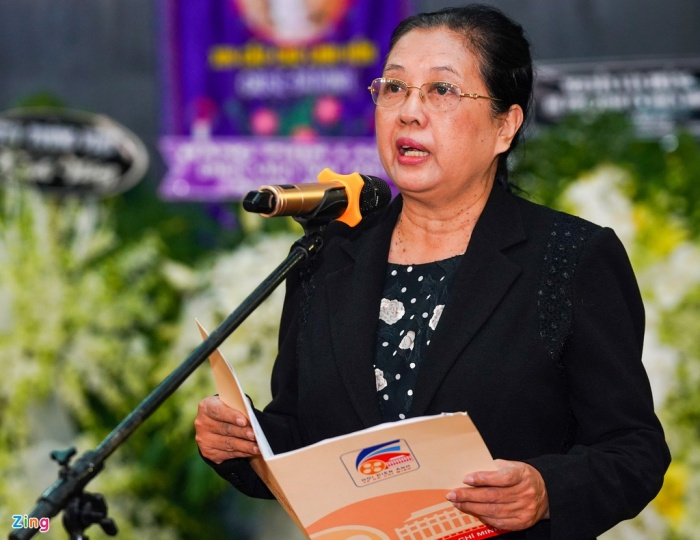 Nghệ sĩ Việt đưa tiễn NSND Lý Huỳnh về nơi an nghỉ - 10