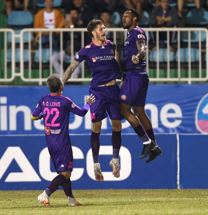 Trực tiếp HAGL 2-4 Sài Gòn FC: HAGL thua toàn diện - 1