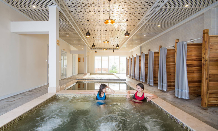 Công dụng tuyệt vời cho sức khỏe từ khoáng nóng tại Vườn Vua Resort & Villas - 3