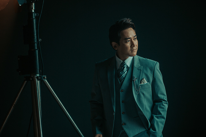 Hứa Vĩ Văn khép mình vì bị chê diễn dở, người thân liên tục qua đời - 3