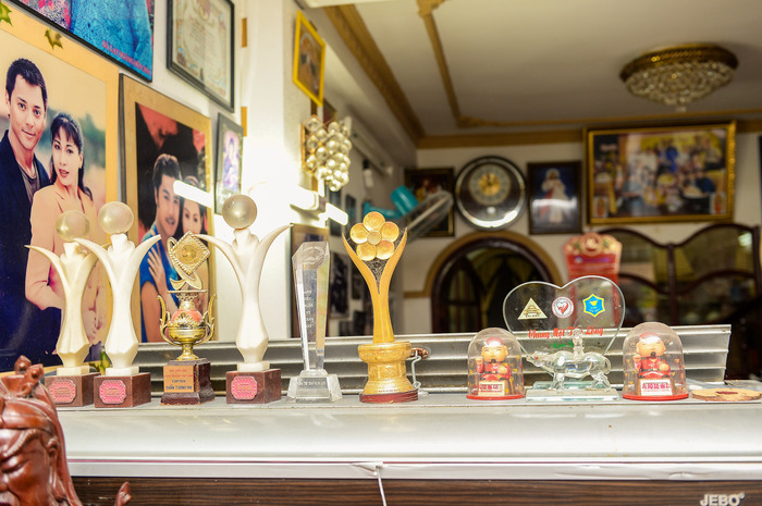 Ảnh: Những kỷ vật, hình ảnh vô giá được NSND Lý Huỳnh nâng niu - 6