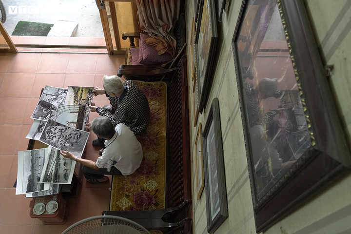 Ảnh: Nhiếp ảnh gia 105 tuổi vẫn rong ruổi xách máy đi tìm cái đẹp - 9