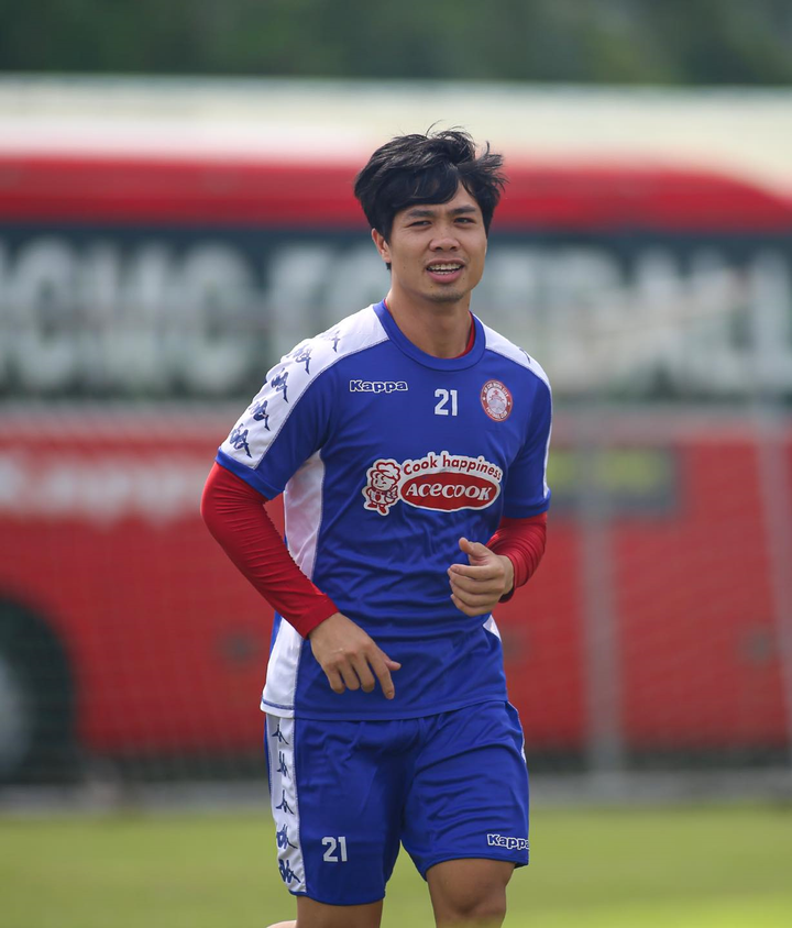 Công Phượng trở lại tập luyện nhưng không ra sân đối đầu HAGL - 3