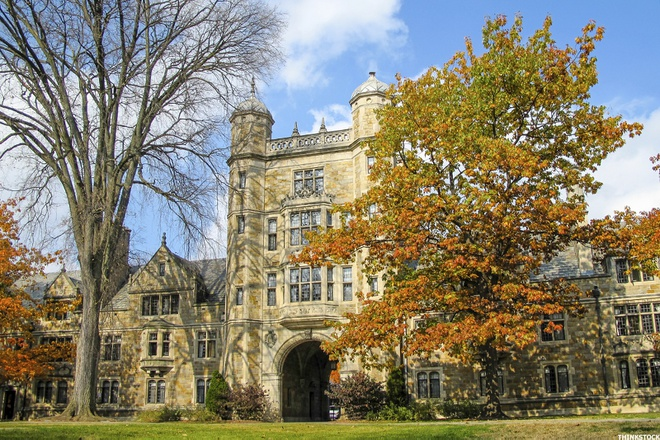 Lương giảng viên đại học công lập ở Mỹ trên 100.000 USD/năm - 3