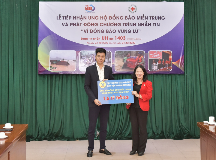 MED GROUP trao 1,5 tỷ đồng tới Hội Chữ Thập đỏ Việt Nam để ủng hộ miền Trung - 1