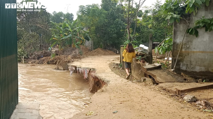 Hà Tĩnh tan hoang sau trận lũ kinh hoàng - 6