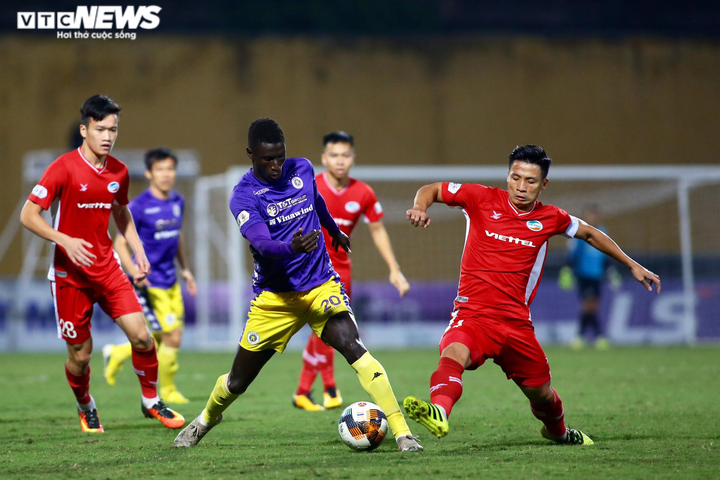 Trực tiếp Viettel 0-0 Hà Nội FC: Tấn Trường cứu thua xuất sắc - 3