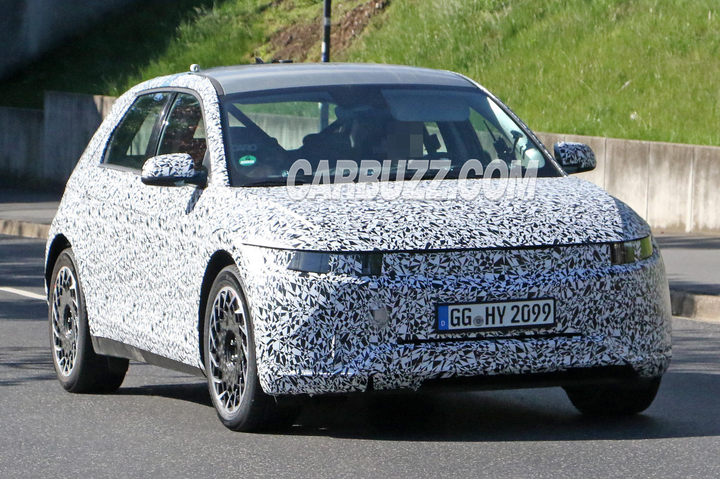 Hyundai hé lộ thương hiệu Ioniq 5 mang phong cách cổ điển - 2