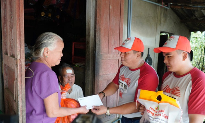 Heineken Việt Nam sát cánh cùng người dân miền Trung vượt qua khó khăn - 1