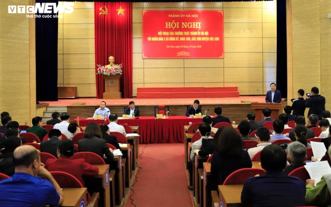 Hà Nội đối thoại với người dân sống gần bãi rác Nam Sơn - 1