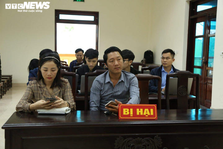 Hình ảnh 'mẹ mìn' bắt cóc bé trai 2 tuổi ở Bắc Ninh hầu tòa sơ thẩm - 7