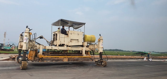 Sửa chữa đường băng Nội Bài, Tân Sơn Nhất: Có kịp bay Tết? - 1