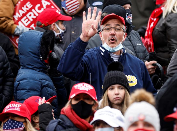 Trump và Biden quyết chiến ở các bang chiến trường - 3