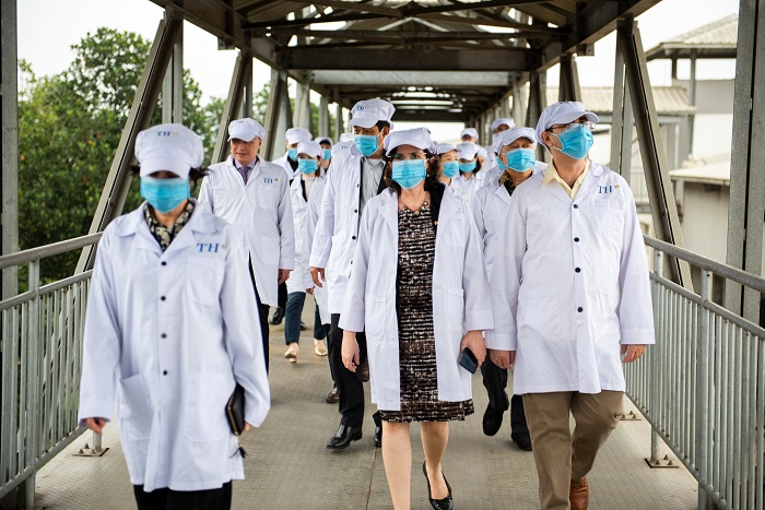 Gặp gỡ các đại sứ ASEAN tại 'thủ phủ bò sữa' của TH tại Nghĩa Đàn, Nghệ An - 3