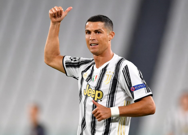 Khỏi COVID-19, Ronaldo sẵn sàng thi đấu trở lại - 1