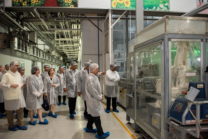 Gặp gỡ các đại sứ ASEAN tại 'thủ phủ bò sữa' của TH tại Nghĩa Đàn, Nghệ An - 4