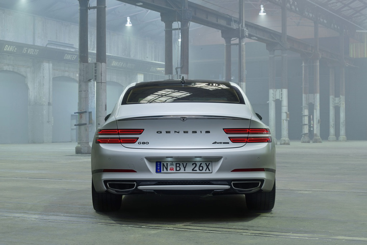 Xe sang Genesis G80 2021 có giá gần 60.000 USD tại Australia - 5