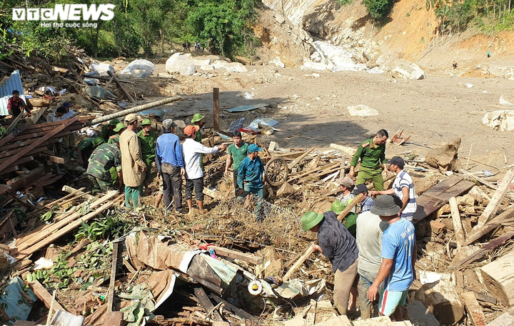 Nước mắt Trà Leng: Bỗng chốc thành học trò mồ côi - 1