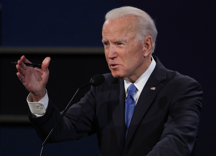 Bị người ủng hộ Tổng thống Trump quấy rối, ông Biden lên tiếng - 1