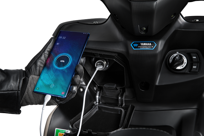 Yamaha Motor Việt Nam chính thức giới thiệu siêu xe ga thể thao NVX 155 VVA - 8