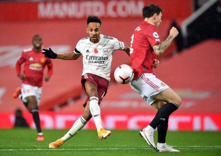 Trực tiếp bóng đá Man Utd vs Arsenal vòng 7 Ngoại Hạng Anh - 2