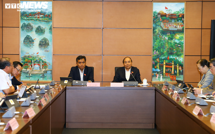 Thủ tướng: Tôi từng bị phản đối vì không cho khách du lịch vào Việt Nam - 2