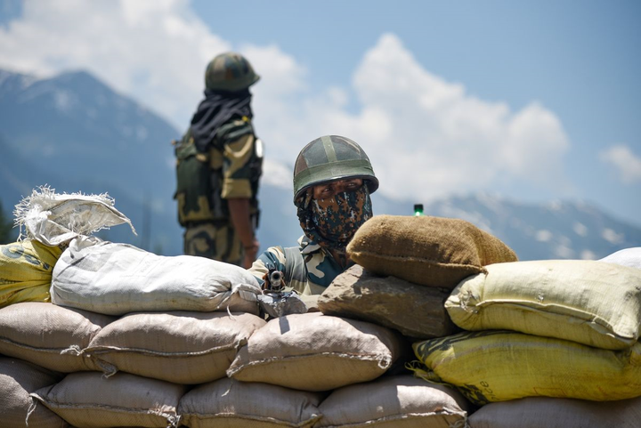 Tranh chấp biên giới, Ấn Độ mất 300 km2 đất vào tay Trung Quốc - 1