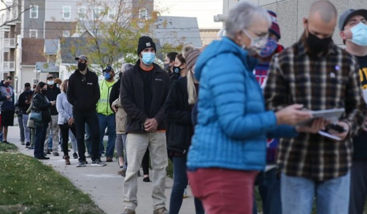 Không khí bầu cử sáng Ngày Bầu cử ở nước Mỹ - 7