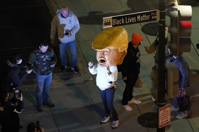 Cả thế giới cùng dõi theo kết quả bầu cử Mỹ - 3