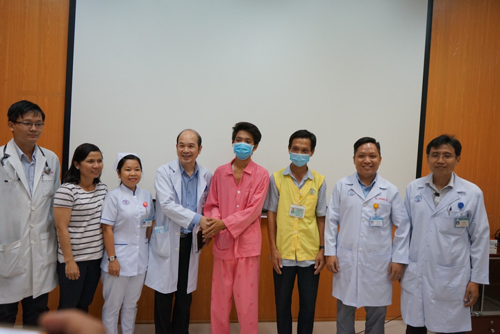 Thanh niên bị điện giật ngưng tim, ngưng thở hồi sinh sau 48 giờ ngủ đông - 2