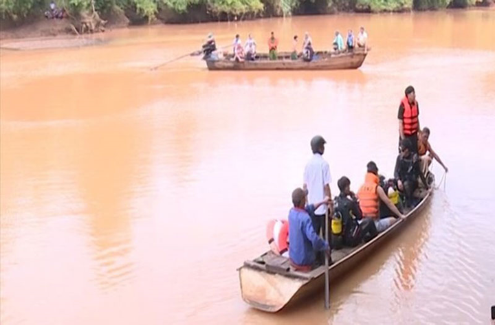 Đi thả cá phóng sinh bị lật thuyền, 2 người chết đuối thương tâm - 1