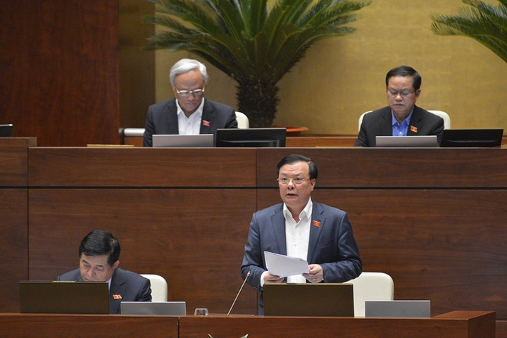 Thu ngân sách 10 tháng đầu năm 2020 thấp nhất trong 10 năm - 1