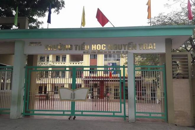 160 học sinh tiểu học Hà Nội đồng loạt nghỉ: Hiệu trưởng nói gì? - 1