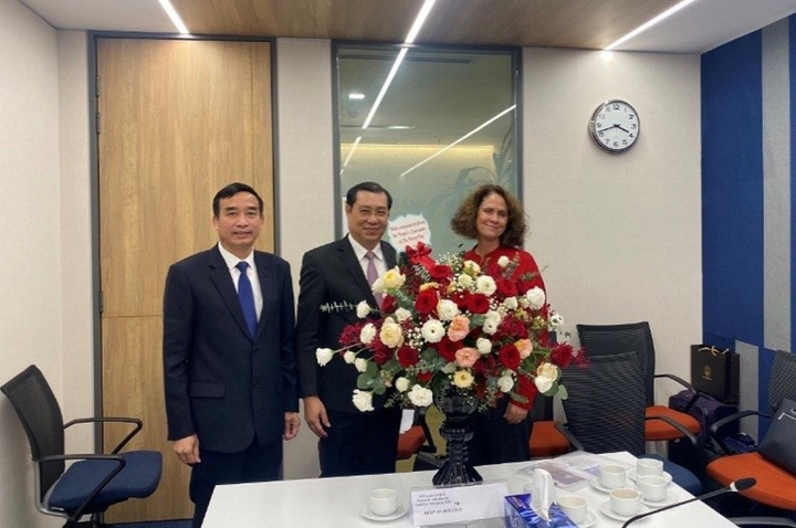 Đà Nẵng muốn hợp tác với WB triển khai dự án đường hầm qua sân bay - 2