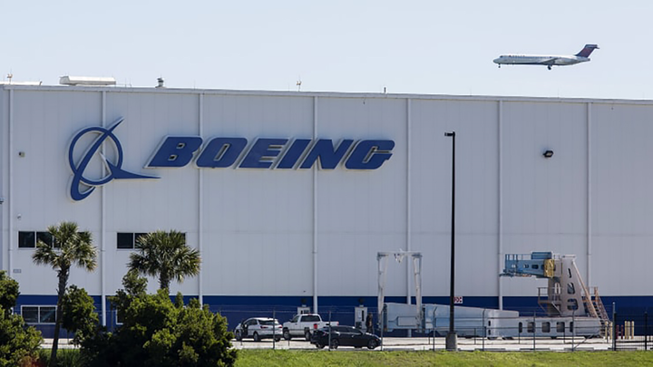 Điều bất ngờ ở một hãng hàng không - 1