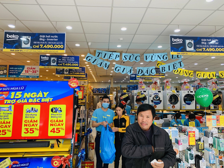 Thế Giới Di Động, Điện Máy Xanh trợ giá đặc biệt cho 4 tỉnh miền Trung - 2