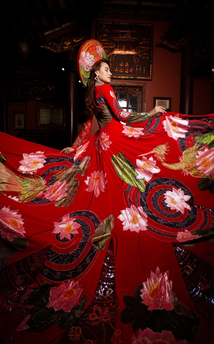 Hoa khôi Khánh My đội mấn nặng 4 kg khi chụp ảnh với áo dài - 4