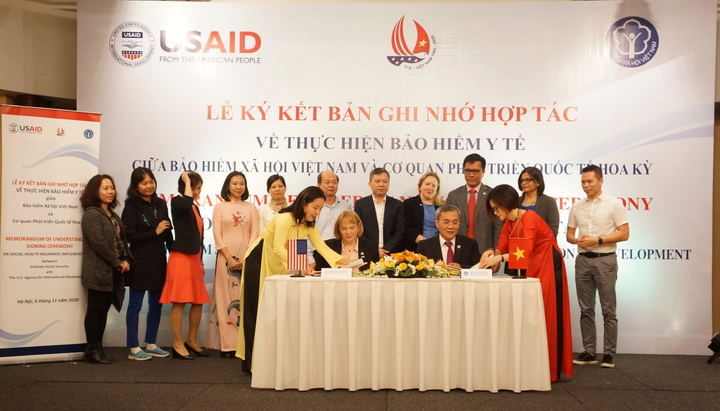 USAID hỗ trợ Bảo hiểm xã hội Việt Nam thực hiện chính sách bảo hiểm y tế - 2