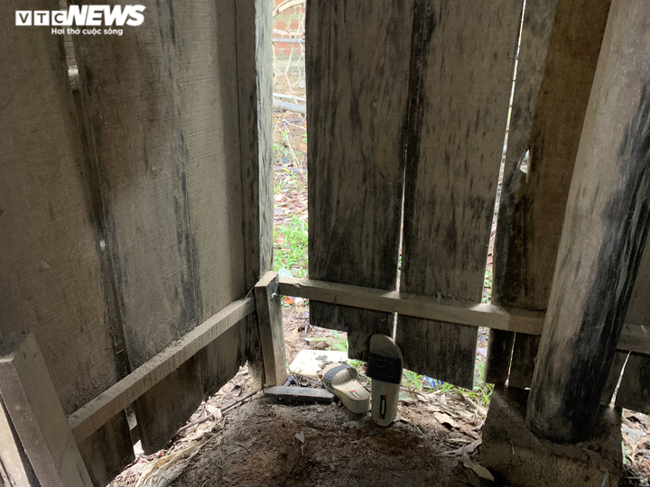 Hết chạy lũ thì chồng chết vì ung thư, người vợ tuyệt vọng không tiền mai táng - 7