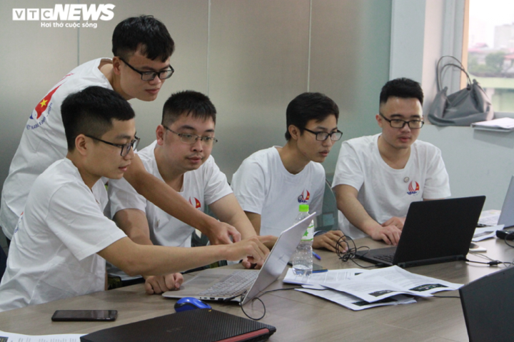 Sinh viên Việt Nam sáng tạo giải pháp công nghệ chống buôn bán động vật hoang dã - 2